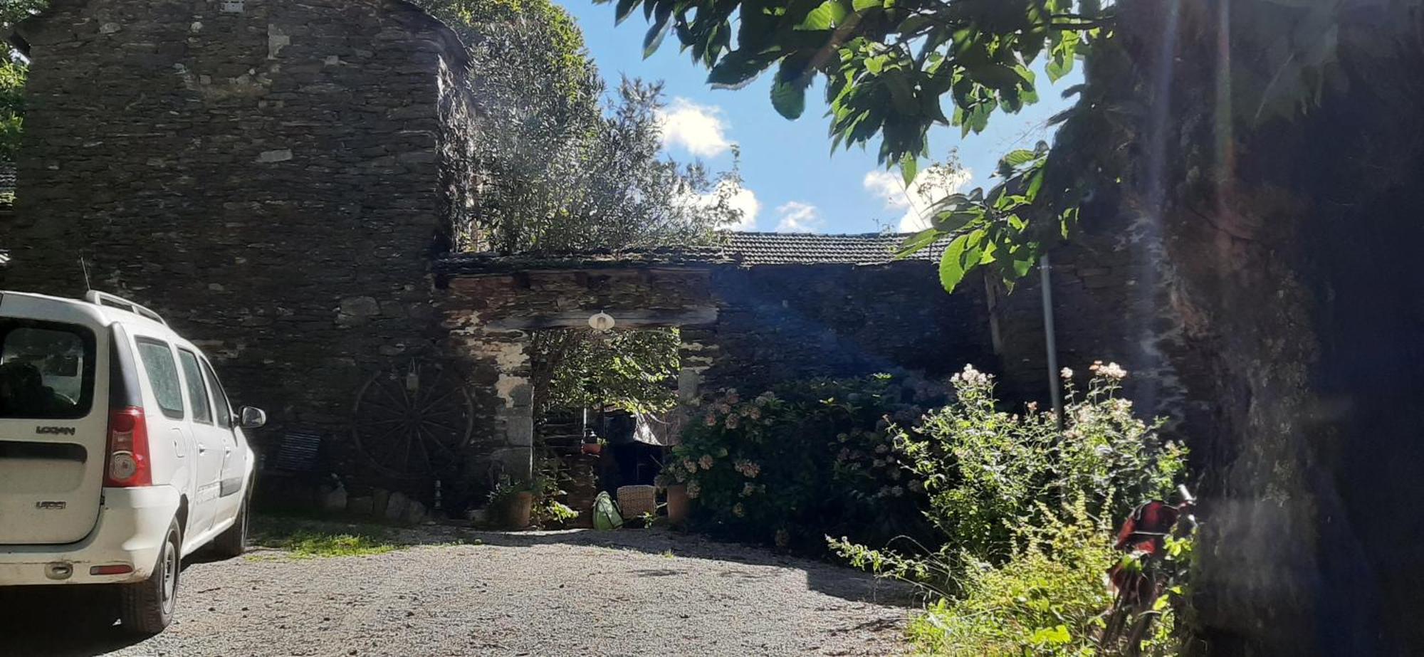 Le Petit Nid Bed and Breakfast Sablieres Eksteriør billede